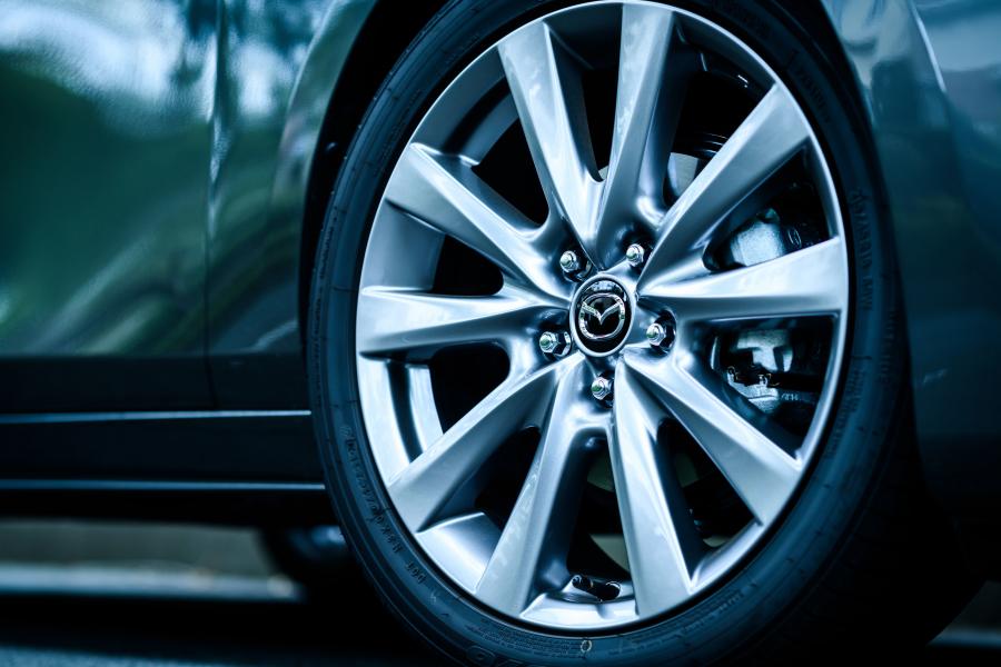 Колеса Mazda3 Sedan (BP) 2019 года  (JP) (фото 2 из 17)